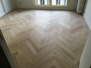 Photo parquet bâton rompu(2).JPG